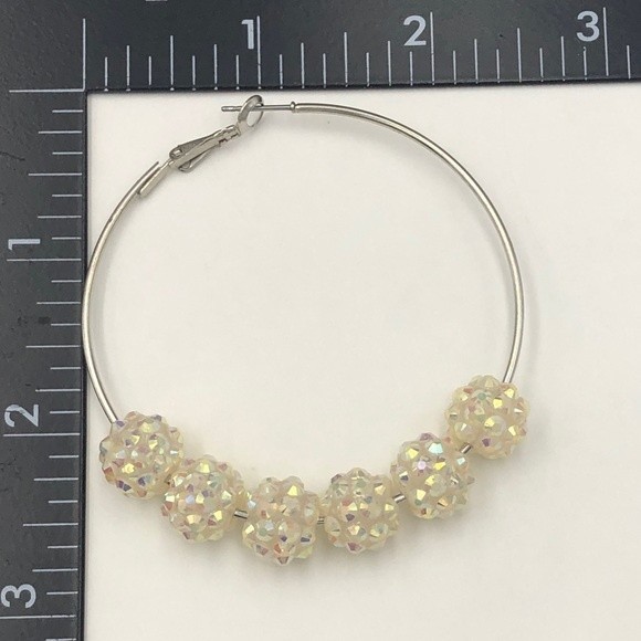 🍀 AB Iridescent Gem Beaded Hoop Earrings - Picture 2 of 2